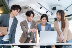 若いエンジニアグループ